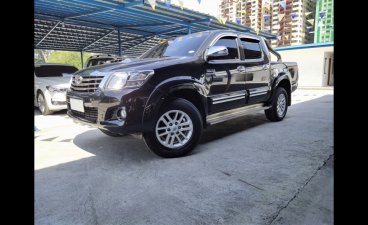 Selling 2014 Toyota Hilux Truck in Paranaque 