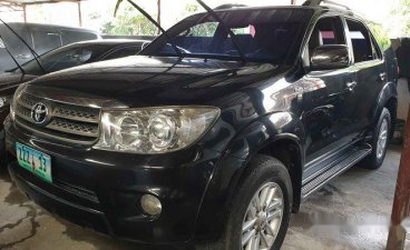 Selling Black Toyota Fortuner 2010 Automatic Diesel at 58000 km
