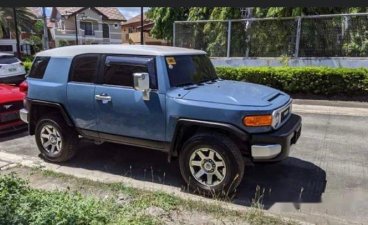 Blue Toyota Fj Cruiser 2017 at 14000 km for sale