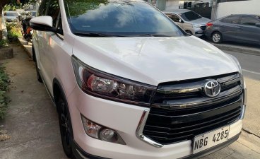 White Toyota Innova 2019 for sale in Quezon City 