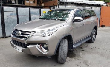 Selling Grey Toyota Fortuner 2017 Automatic Diesel at 27000 km 
