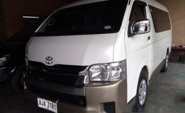 Sell White 2015 Toyota Hiace at 45386 km 