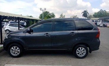 Selling Silver Toyota Avanza 2017 in Davao City