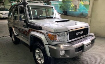 Selling Silver Toyota Land Cruiser 2020 in Quezon City