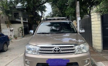 Selling Toyota Fortuner 2011 in Quezon City