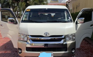 Sell 2014 Toyota Hiace Van at 50000 km 