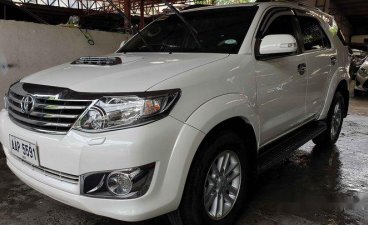 White Toyota Fortuner 2014 for sale in Narra