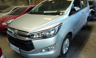 Selling Silver Toyota Innova 2017 in Quezon City