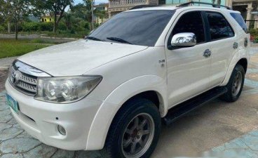 White Toyota Fortuner 2007 for sale in Talisay