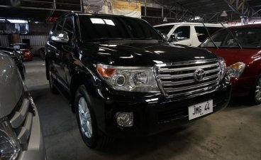 Sell Black 2015 Toyota Land Cruiser in Pasig