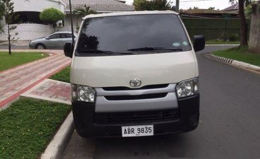 White Toyota Hiace 2015 for sale in Manual
