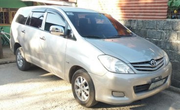 Selling Silver Toyota Innova 2011 in La Trinidad