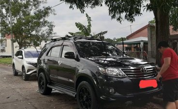 Black Toyota Fortuner 2013 for sale in Manila