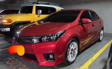 Red Toyota Corolla Altis 2016 Automatic for sale 