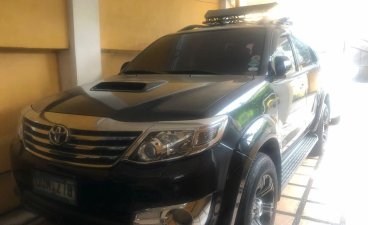 Selling Black Toyota Fortuner 2013 in Manila