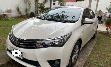 Pearl White Toyota Corolla altis 2015 for sale in Caloocan