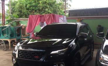 Black Toyota Fortuner 2017 for sale in Manual