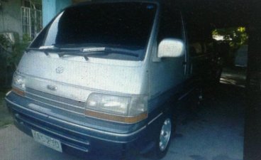 White Toyota Hiace 1991 for sale in Marikina