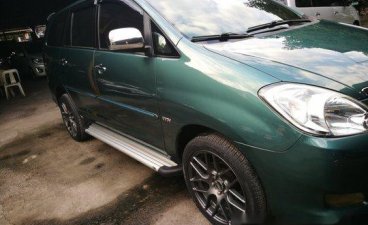 Selling Green Toyota Innova 2011 in Javier