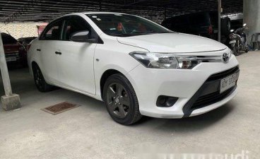 Selling White Toyota Vios 2016 in Manila