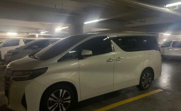 White Toyota Alphard 2019 for sale in Silver City 2