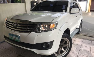 Sell White 2012 Toyota Fortuner in Pilar