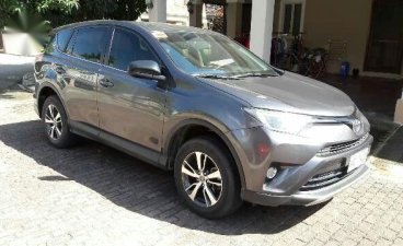 Sell Grey 2017 Toyota Rav4 in Muntinlupa