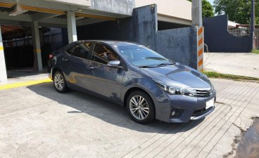 Sell Grey 2014 Toyota Corolla in Manila