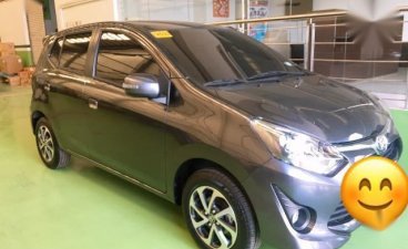 Selling Grey Toyota Wigo 2018 in Manila