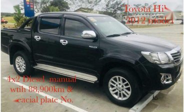 Black Toyota Hilux 2012 for sale in Manual