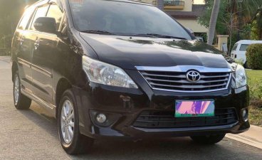Selling Black Toyota Innova 2014 in Quezon City