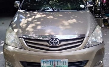 Beige Toyota Innova 2011 for sale in Valenzuela