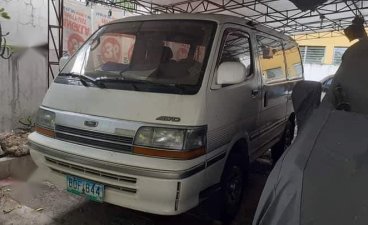 Sell White 1992 Toyota Hiace in Manila