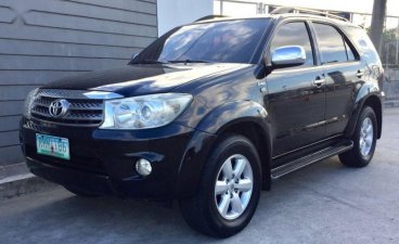 Sell Black 2009 Toyota Fortuner in Manila