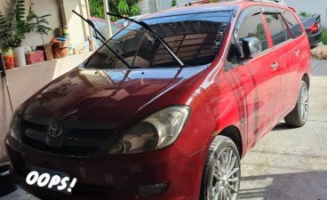 Selling Red Toyota Innova in Manila