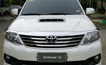 Selling White Toyota Fortuner 2014 in Cebu City