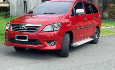 Selling Purple Toyota Innova 0 in Manila