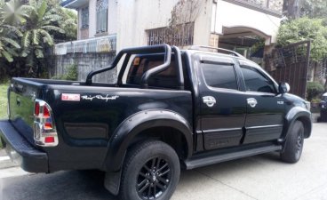Selling Black Toyota Hilux 2009 in Manila