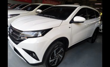Sell White 2018 Toyota Rush in Caloocan