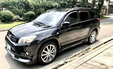 Selling Black Toyota Rav4 in Manila