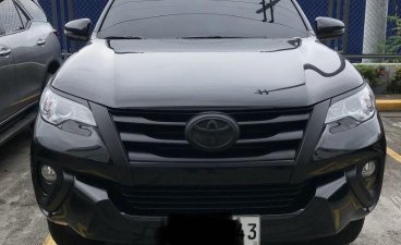 Selling Black Toyota Fortuner for sale in Muntinlupa