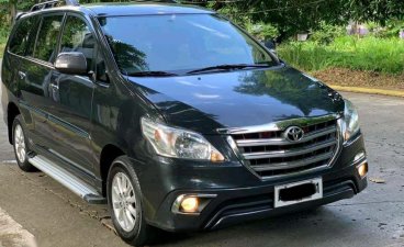 Sell Green Toyota Innova in Quezon City