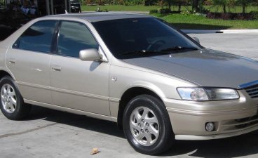 Sell Silver Toyota Camry in Pateros