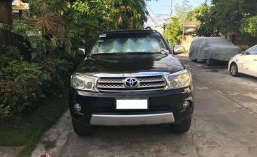 Sell Black Toyota Fortuner in Parañaque