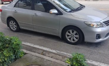 Selling Silver Toyota Corolla altis in Manila