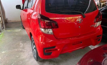 Sell Red Toyota Wigo in Magalang