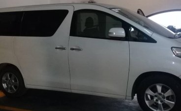 White Toyota Alphard for sale in Manila