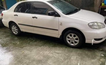 Selling White Toyota Corolla altis in Caloocan
