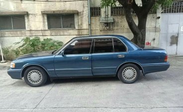 Blue Toyota Crown for sale in Quezon