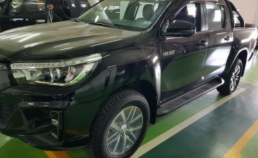 Black Toyota Hilux 2018 for sale in Manila